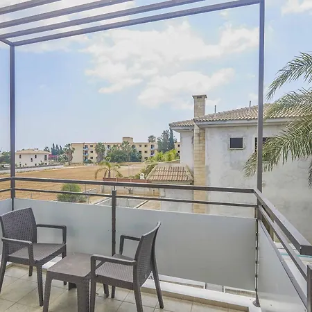 Villa Protaras Pearl Pe15